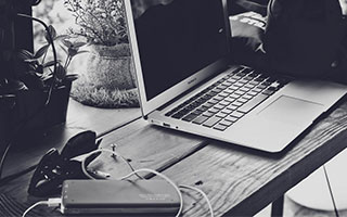 股市里的杠杆是什么:股票配资网站大全是什么-犯欺诈发行证券罪！紫晶存储实控人等10名高管集体获刑 公司被罚3700万！